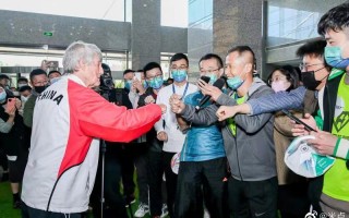 足球员卖海参是真的吗，足球员卖海参是真的吗还是假的