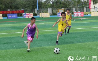 踢足球会影响跑姿吗，踢足球会影响跑姿吗女生